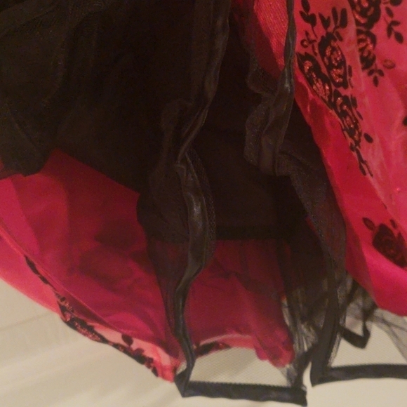 Bluberi Boulevard Red Black Holiday Dress NWT - Picture 6 of 11